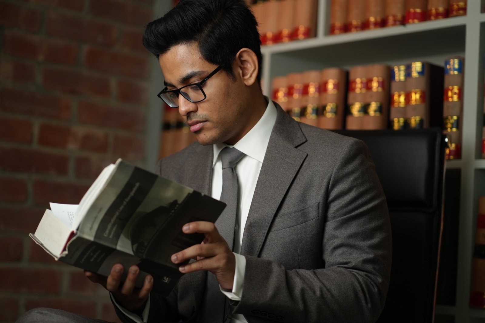 বাংলাদেশ ব্যাংক অনুমোদন: আপনার ব্যবসার জন্য কেন এটি অপরিহার্য?