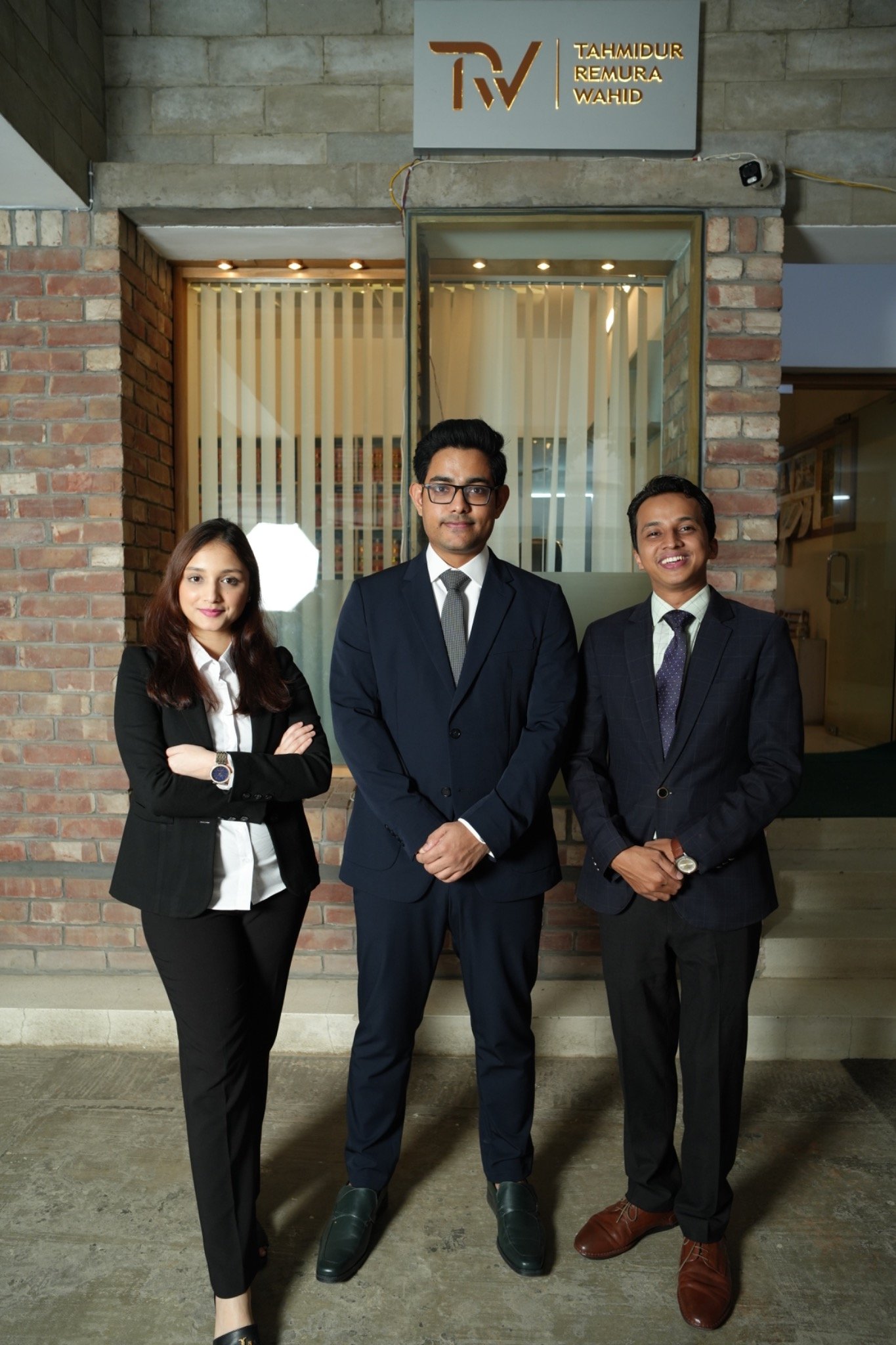 Sales Contract Lawyer Bangladesh: Your Essential Legal Partner for Secure Transactions